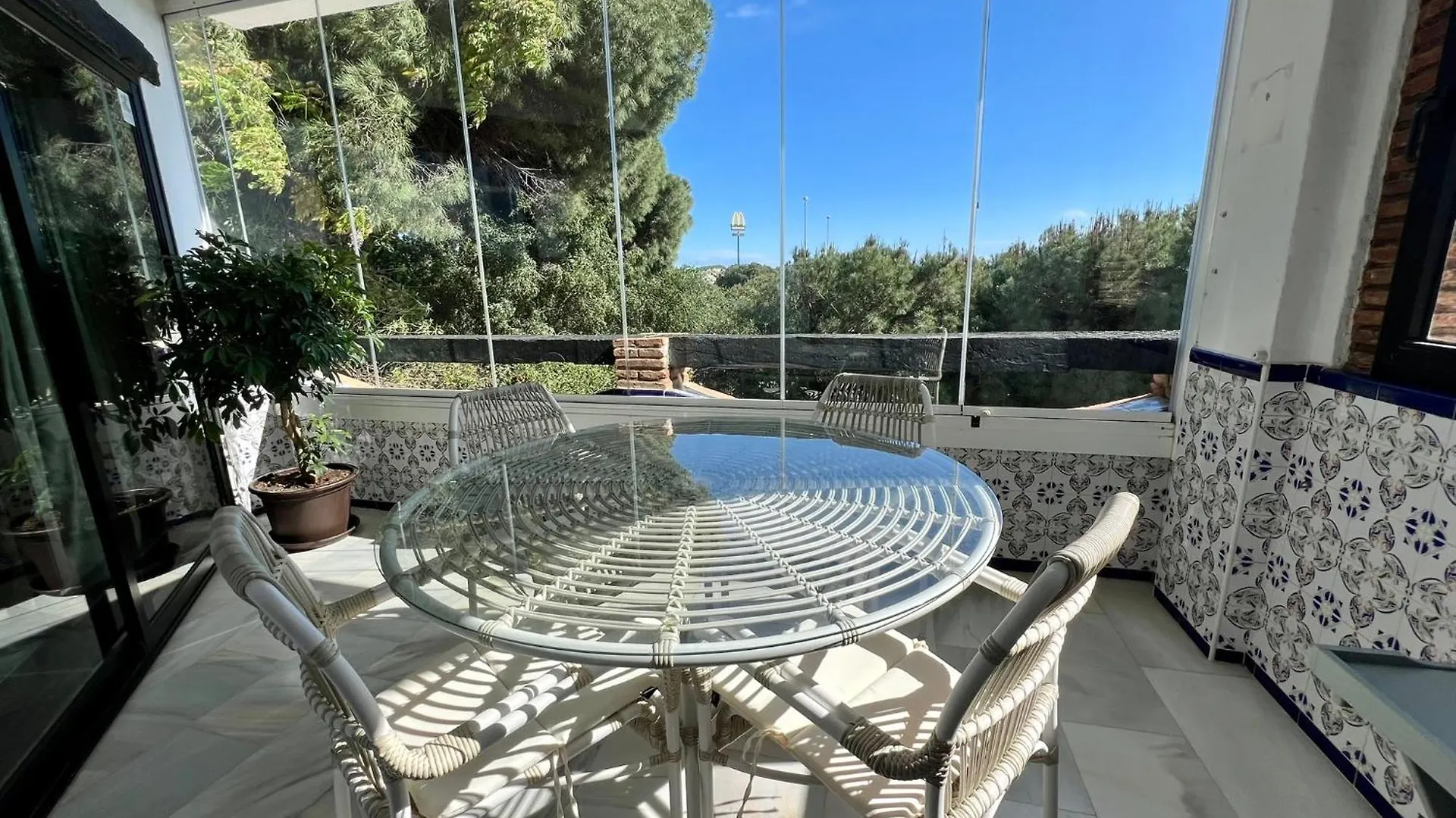 Elegant Coastal Escape Lägenhet MIJAS COSTA Spanien